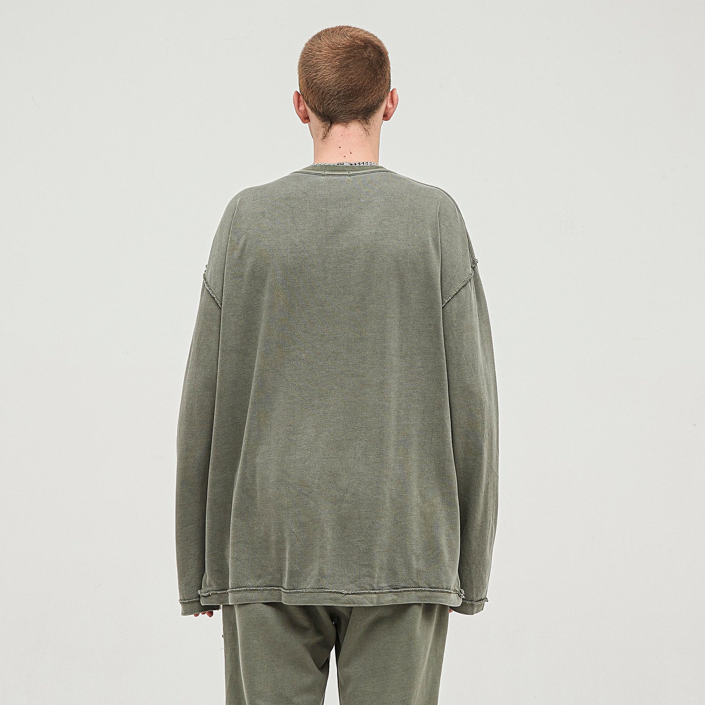 Inversion (reverse seam long sleeve)